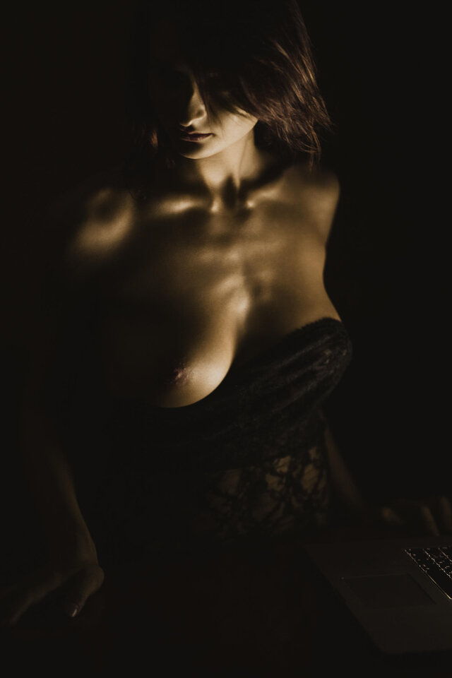 Pavel Molchanov's photo