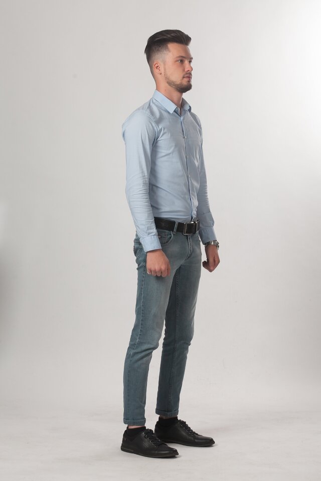 照片Aleksandr Kobzev