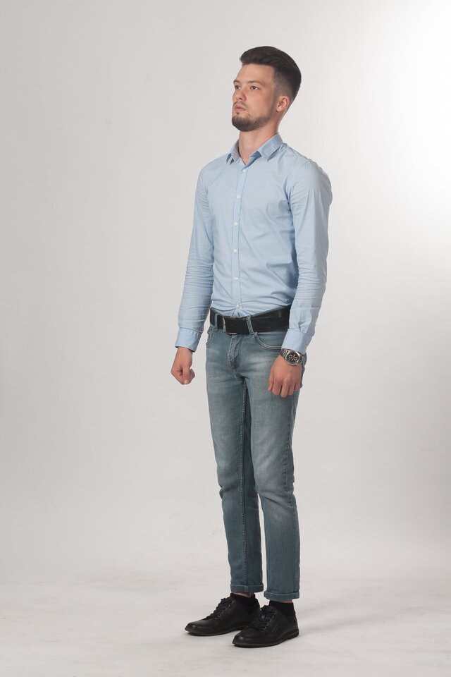 照片Aleksandr Kobzev