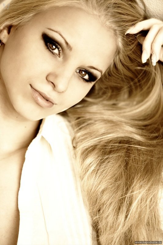 Elena Hiznak's photo