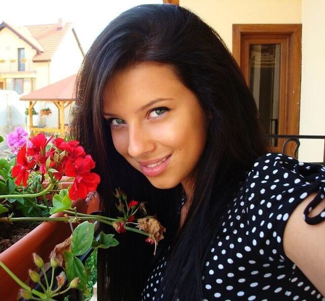 Фото Nikol Ivona