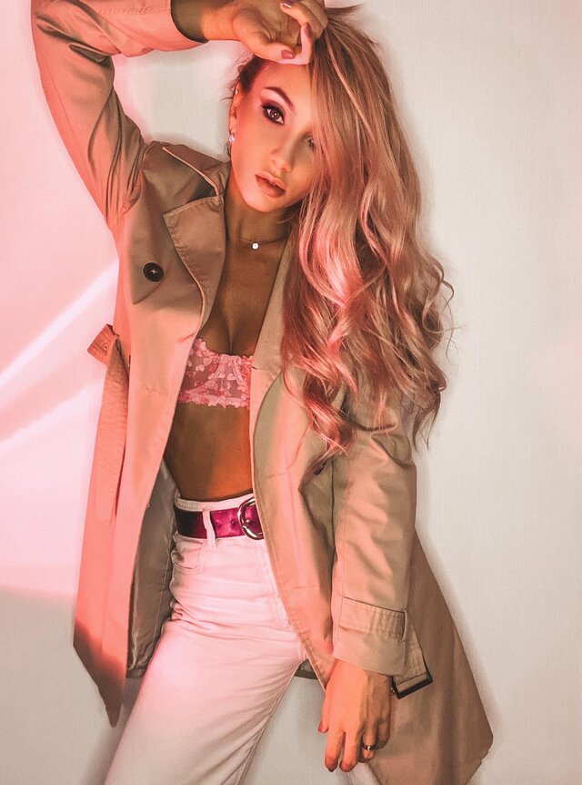 Holodova Holodova's photo