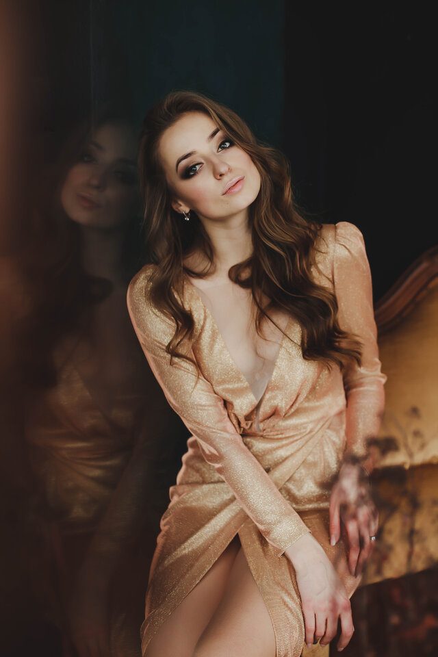 Fashion model, Lady, Beauty, Long hair, Hairstyle, Fashion, Model