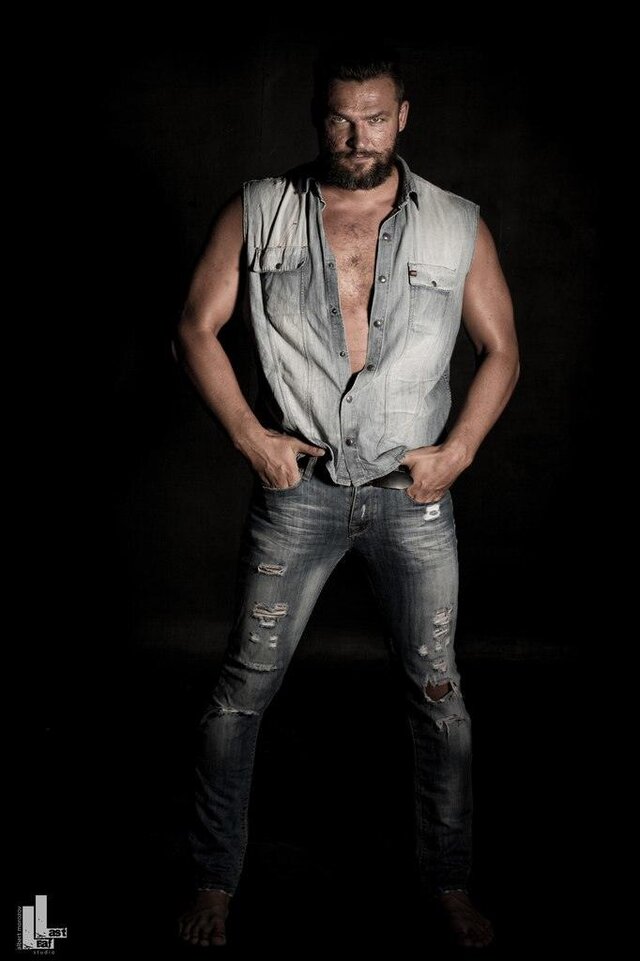MAKSIM KOLESNIChENKO's photo
