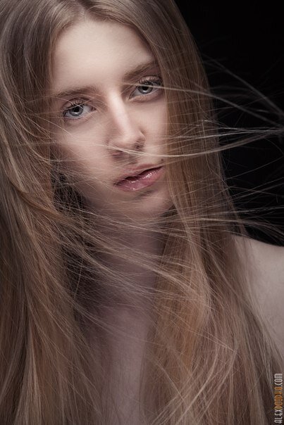 Hair, Lips, Eyes, Blond
