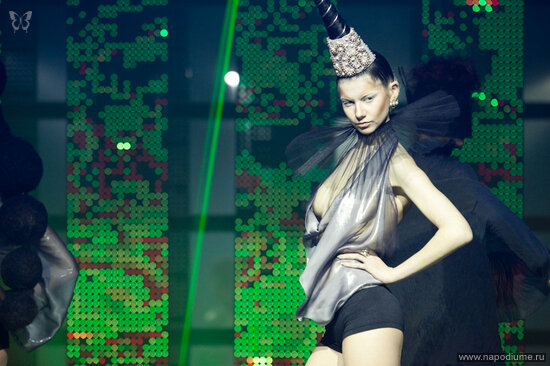 Фото ANATOLY STYLIST MAKE-UP MODEL