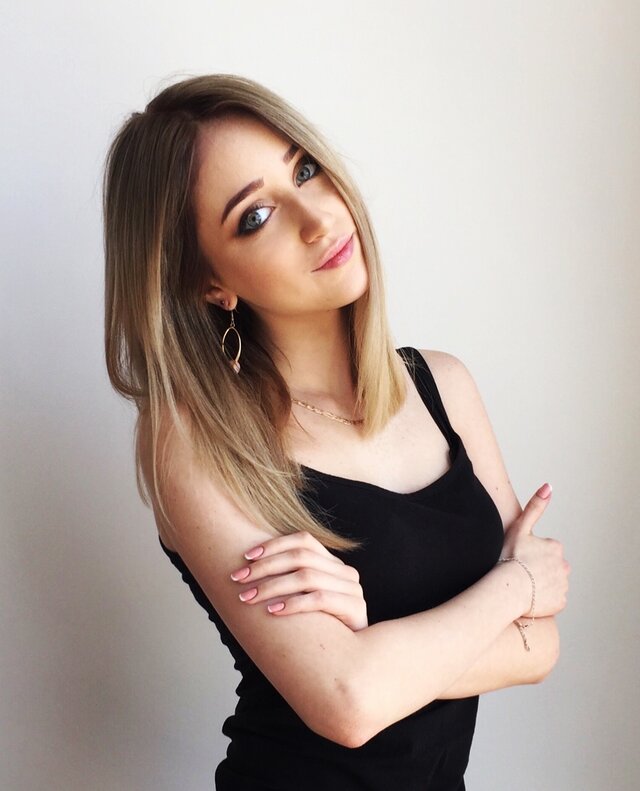 照片Polina Pleskova