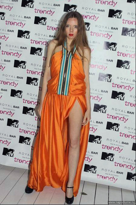 Показ Dasha Gauser на дне рождения Trendy MTV