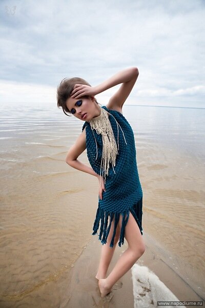 hair : ilya alyehin make up : alena shoroh  clothes and accessories : ruslan panchuk  model : ilona reznichenko  photo : lesha ilchenko alexlich