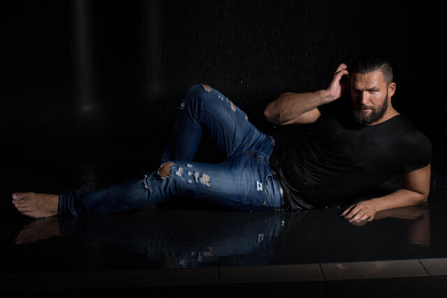 MAKSIM KOLESNIChENKO's photo