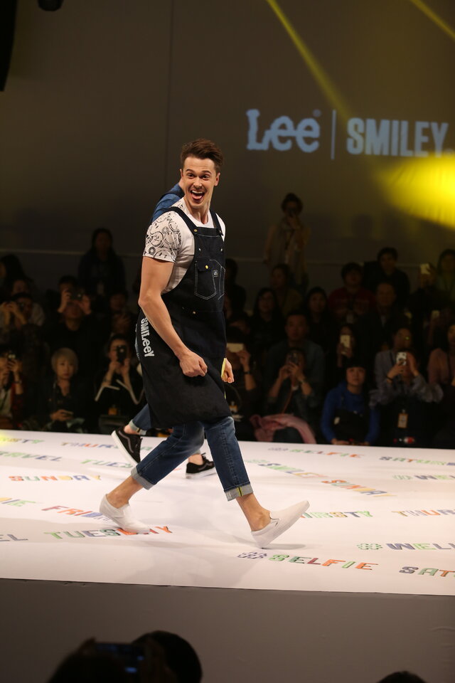 Getting crazy while runway for Lee  jeans