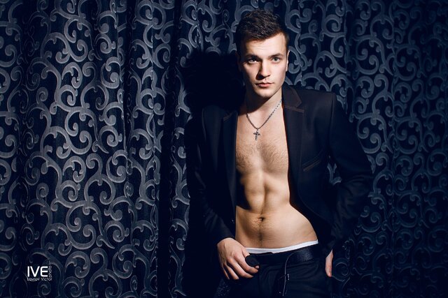 照片Dmitriy Semenok