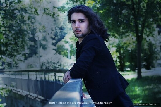 Mihail Rozumnij artzong's photo