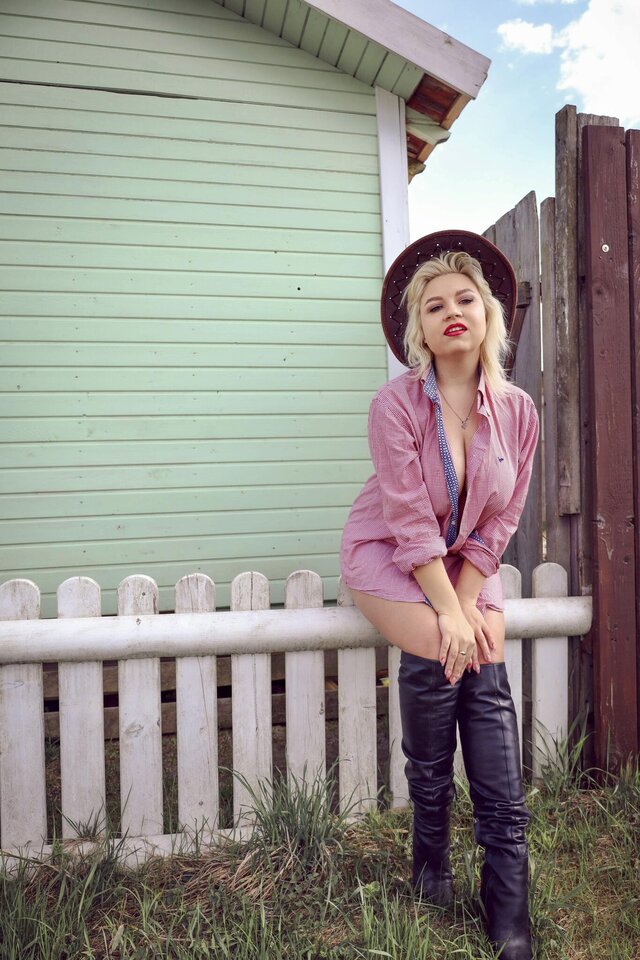 Cowgirl ?