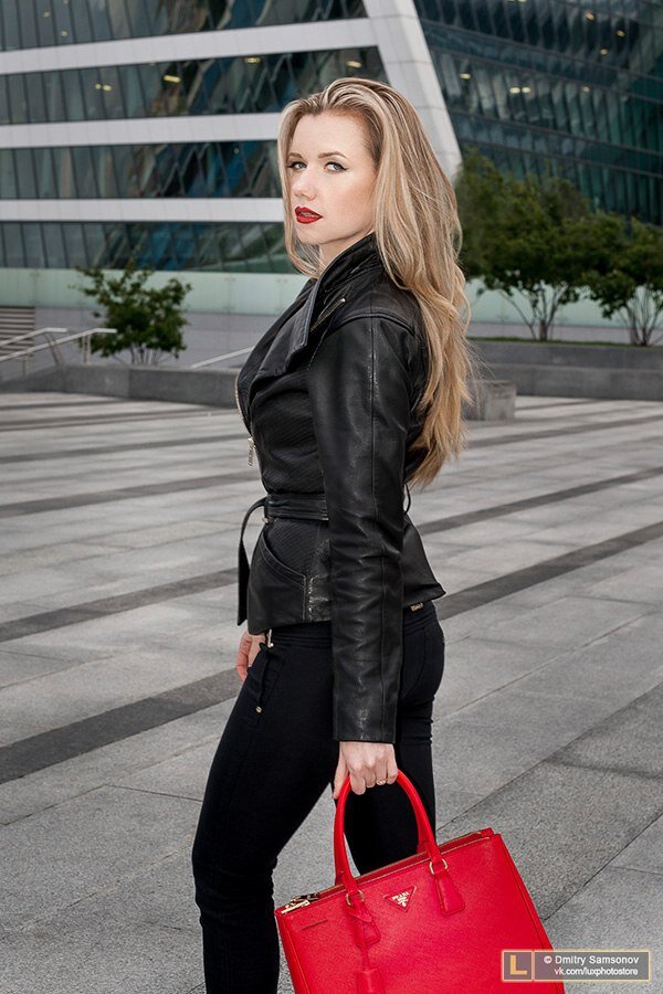 Prada, Red, Lips
