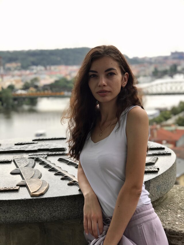 照片Anna Tkacenko