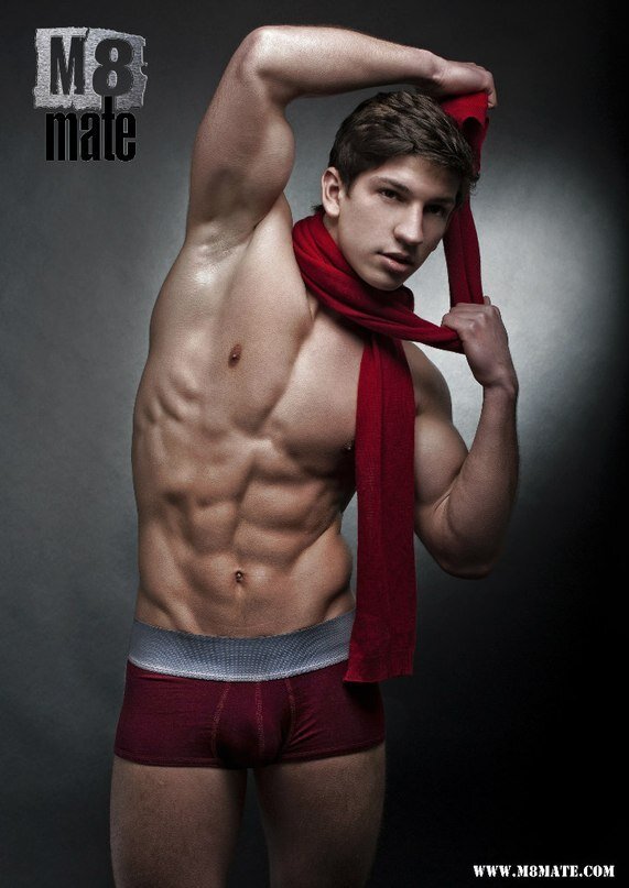 照片Nikita Gucu