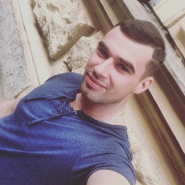 照片Maksim Martinenko
