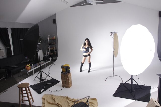 Winnetka Studio with Model Rie