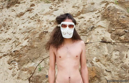 Фотографии Наташи aka Алисы Селезневой
http://alisa-selesneva.livejournal.com