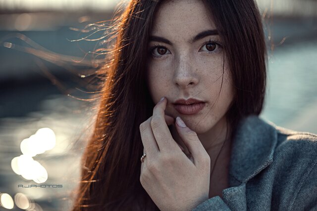 Beauty, Lip, Hairstyle, Long hair, Eye, Brown hair, Black hair, Smile