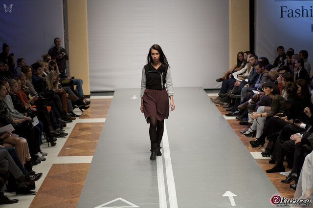  Sasha Glybina.S/S 2012.