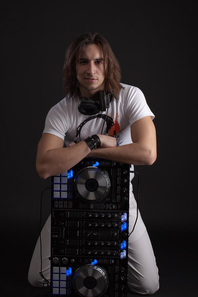 Фото ILYA CHERNYSHEV