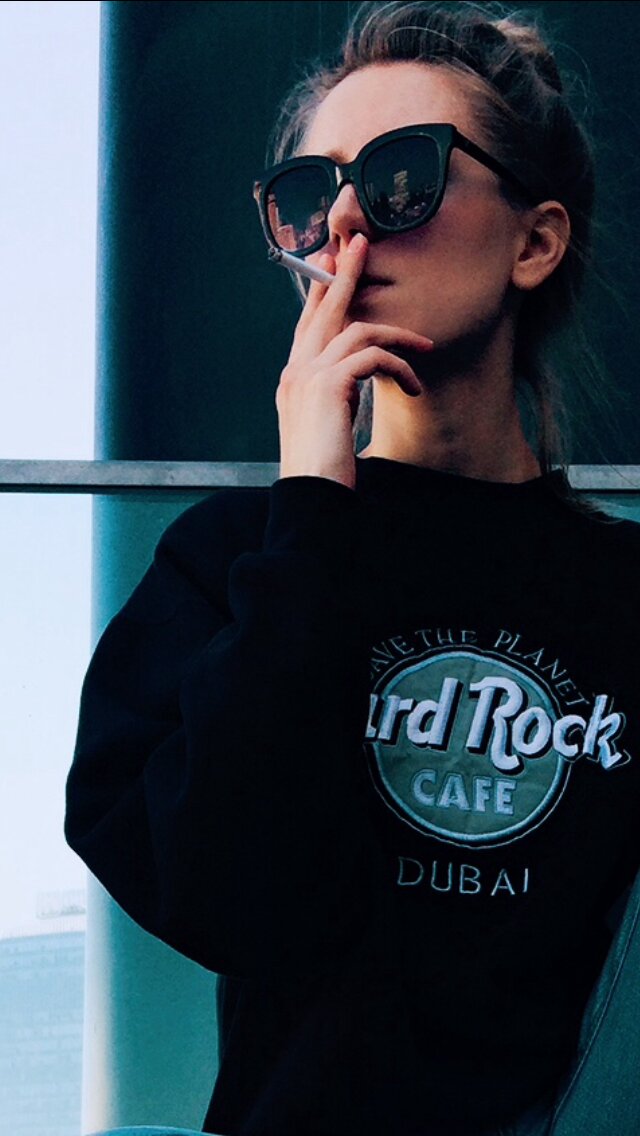Smoking kills, city lives