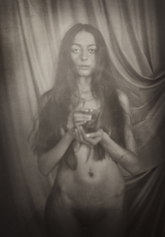 ню фотокор девушка