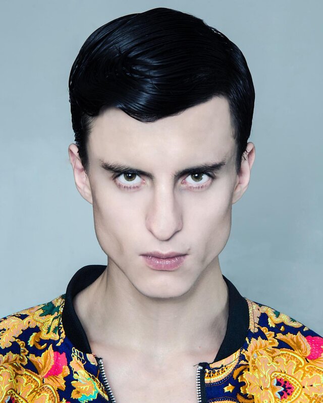 照片Vladimir Solovyov