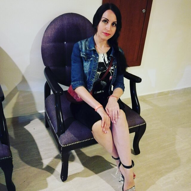照片Fatinya Oskvaroglu