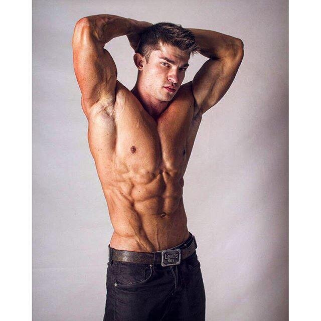 Фото Artem Tom_physique Tkach