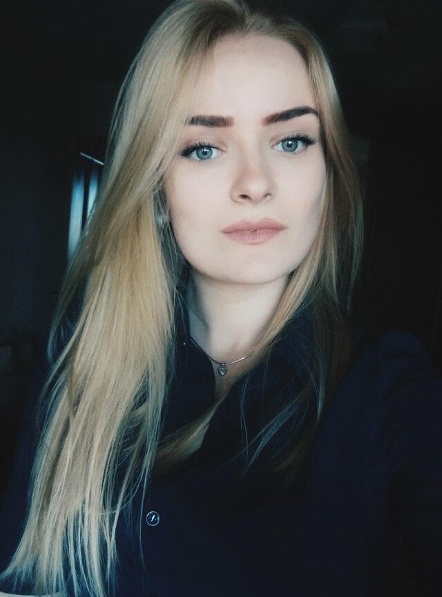 照片Dasha Evdokimova