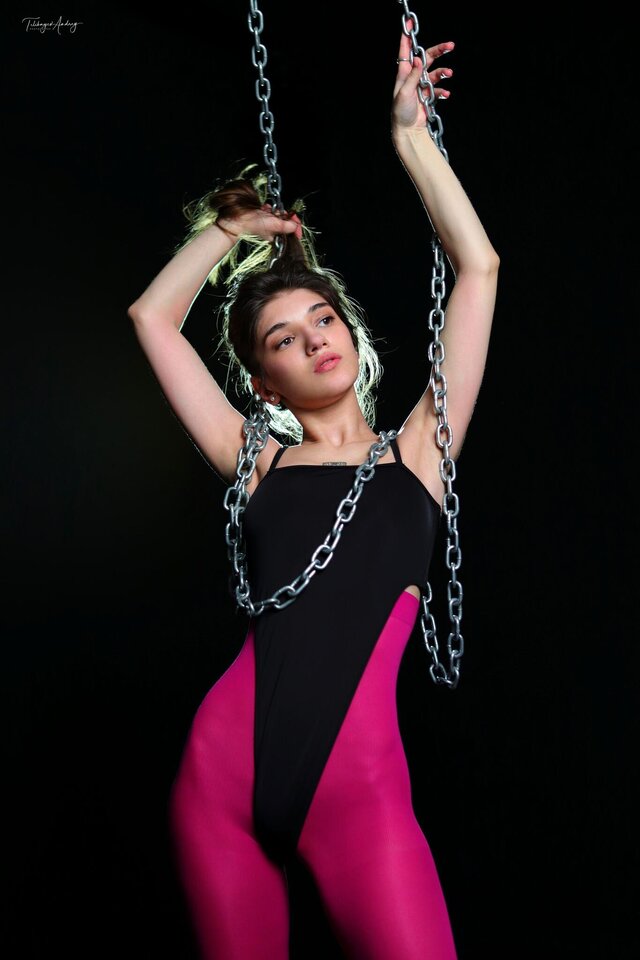 Pink, Travelmodel, Shootingparis, Shootingfrance, Shootinglyon