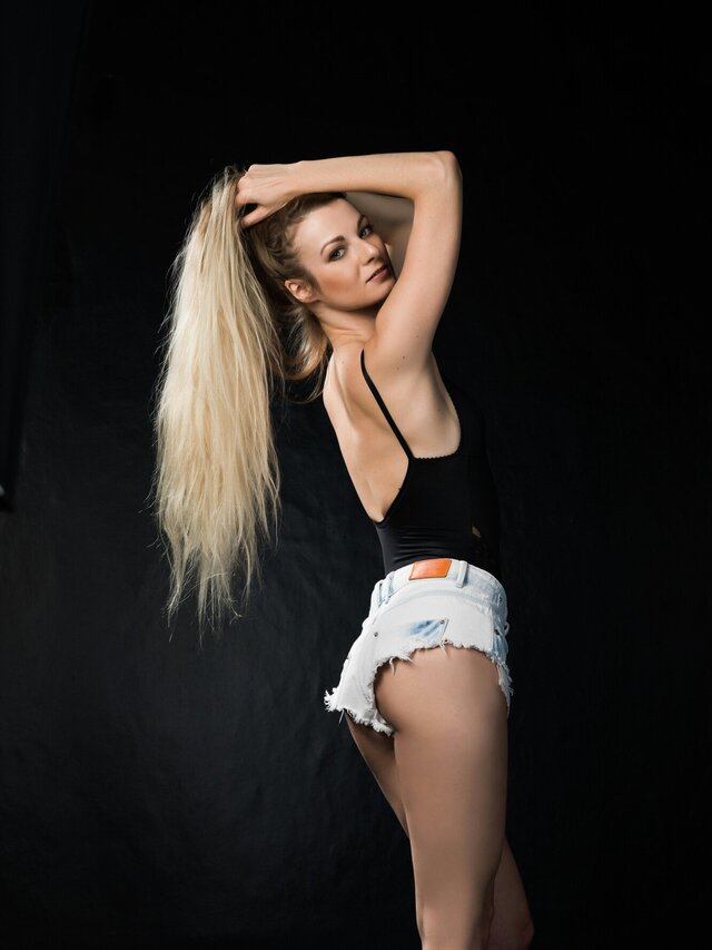 照片Julia Saliy
