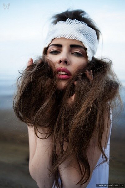 hair : ilya alyehin make up : alena shoroh  clothes and accessories : ruslan panchuk  model : ilona reznichenko  photo : lesha ilchenko alexlich