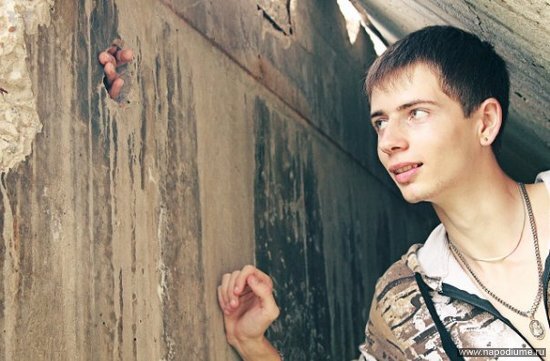 照片Artem Tomolev