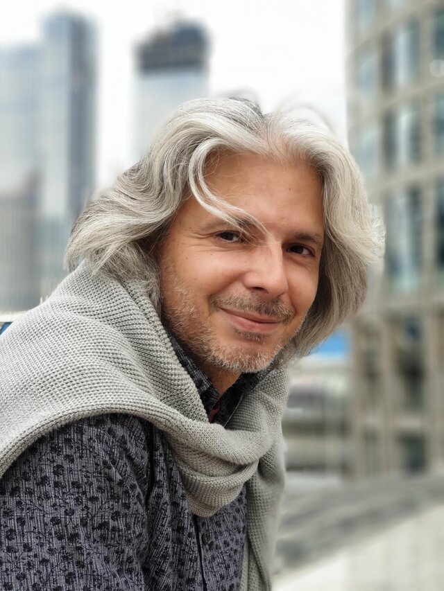 照片Petr Saberov