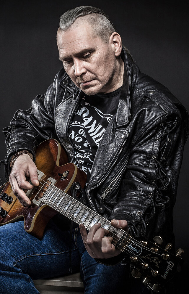 照片Denis Luppov