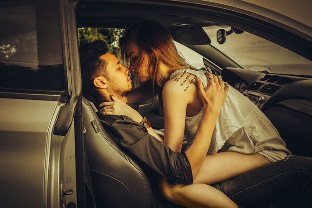 Lovestory, влюбленные, любовьвмашине, чувственность, ониона, двое, пара, Kiss