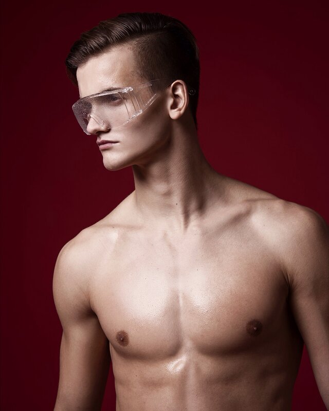 照片Bogdan Savcuk