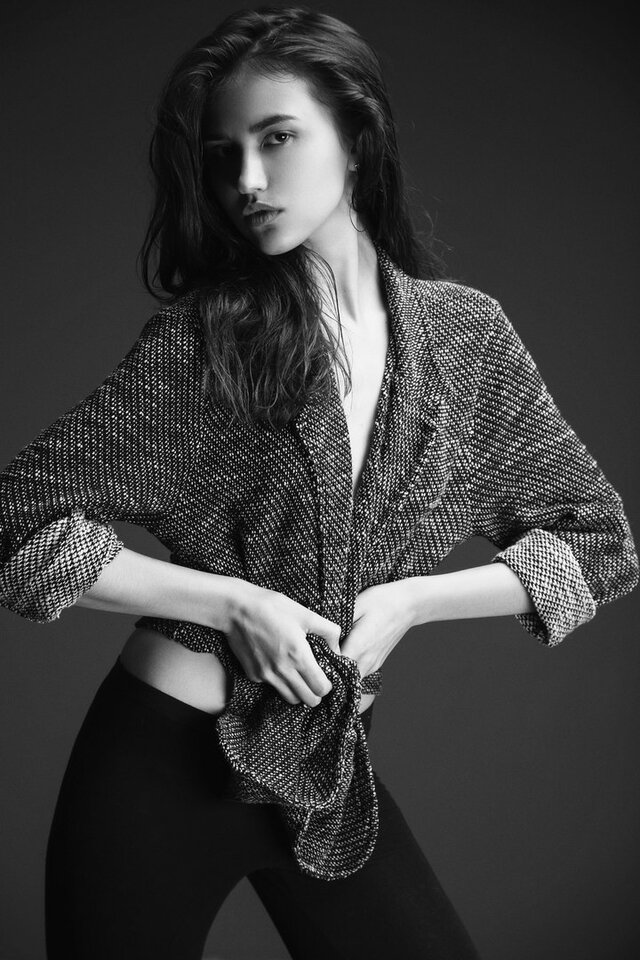 Black, White, Clothing, Beauty, Model, Black-and-white, Lady, Outerwear