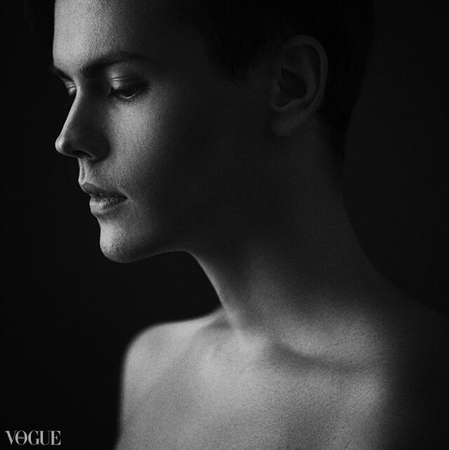 http://www.vogue.it/en/photovogue/Portfolio/2781365c-409d-4998-bd5b-6f340b2555b3/Image