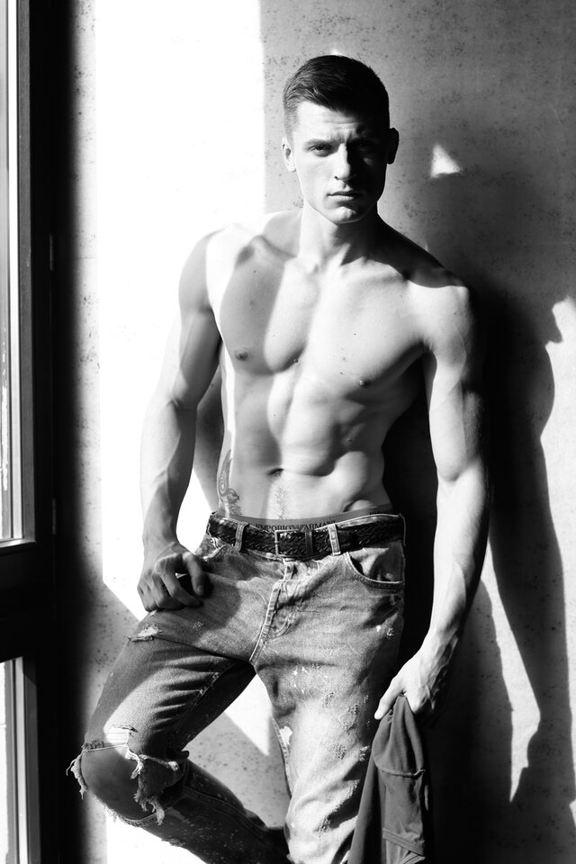 照片Maksim Tinovskij