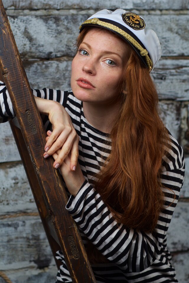 Redhair, Redhead, Girl, Portrait, Girlportrait, Cap, Vest, Sailor, рыжеволосая, рыжая, рыжаядевушка, девушка, портрет, портретдевушки, капитанскаякепка, капитанскаяфуражка, тельняшка, матрос, Chrisbegemas