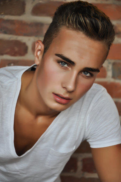 Фото Tobias tobsen B