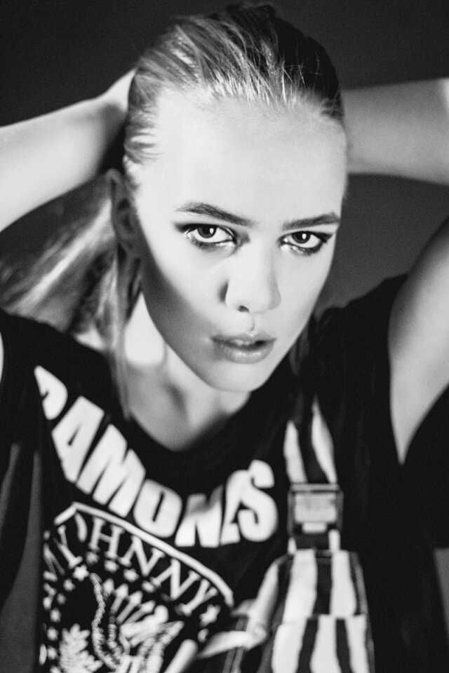 照片Yana Golotova