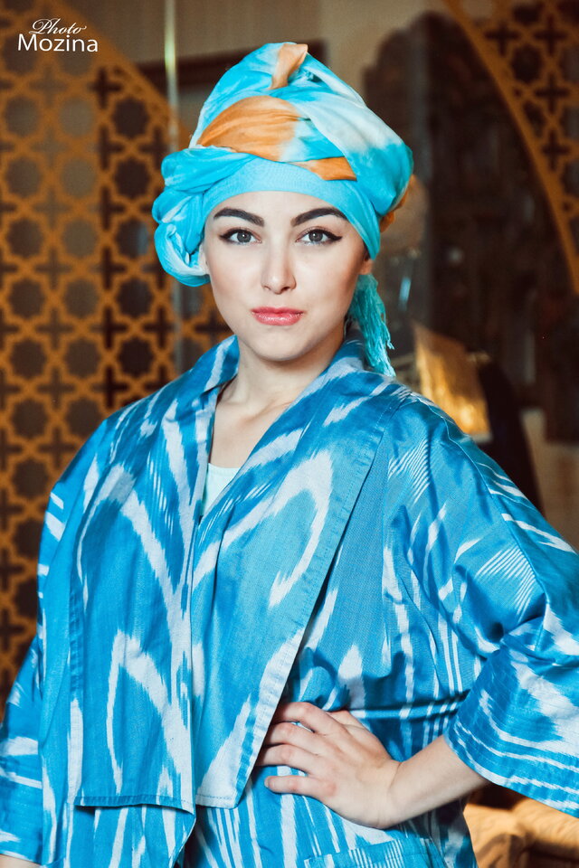 照片Jenzhe Salim'janova