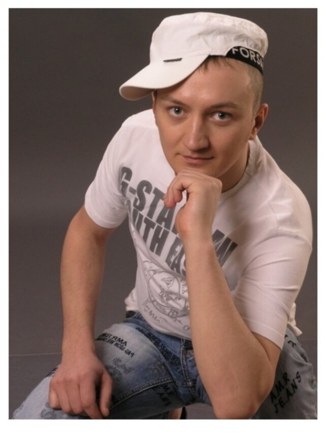 Denys Arsen'ev's photo