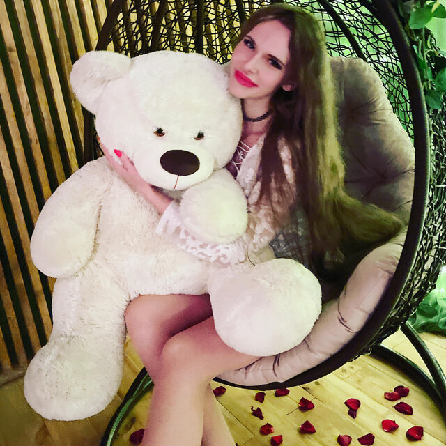 Lola Lav's photo